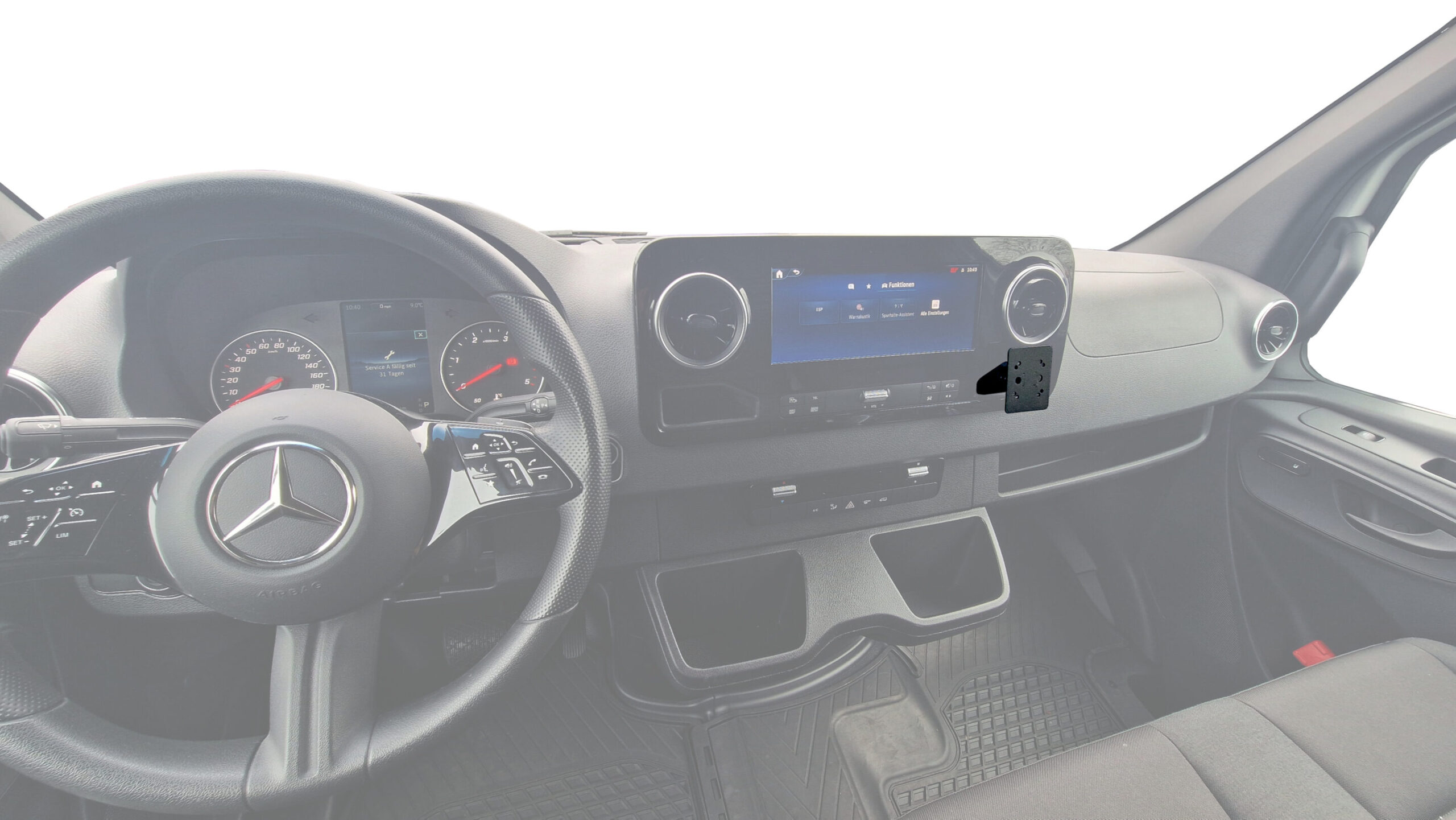 simpleMount für Mercedes Sprinter W907/ 910 ab Bj. 06/2018 (linke Ablagefach)